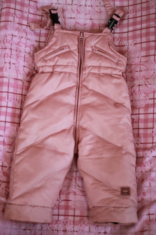 Продам шикарный итальянский комплект для вашей принцессы фирмы Baby A