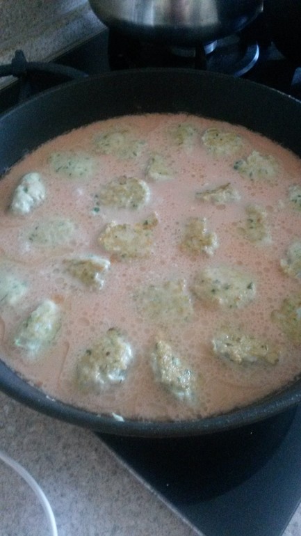 Куриные фрикадельки.