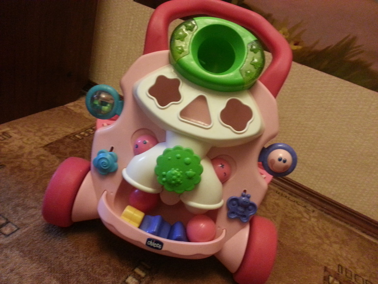 Ходунки-каталка chicco-1300