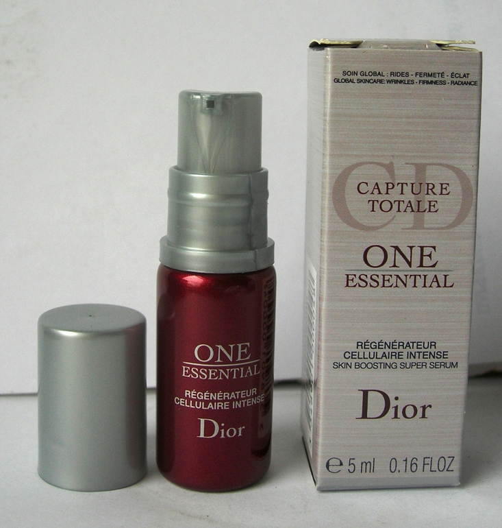 Dior CAPTURE TOTALE Multi-Perfection FPS20 SPF-BA creme 3ml 120 руб.