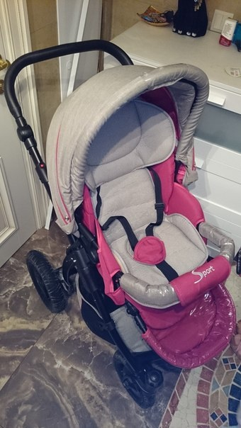 Продаю прогулочную коляску Tutis Zippy Sport 2013