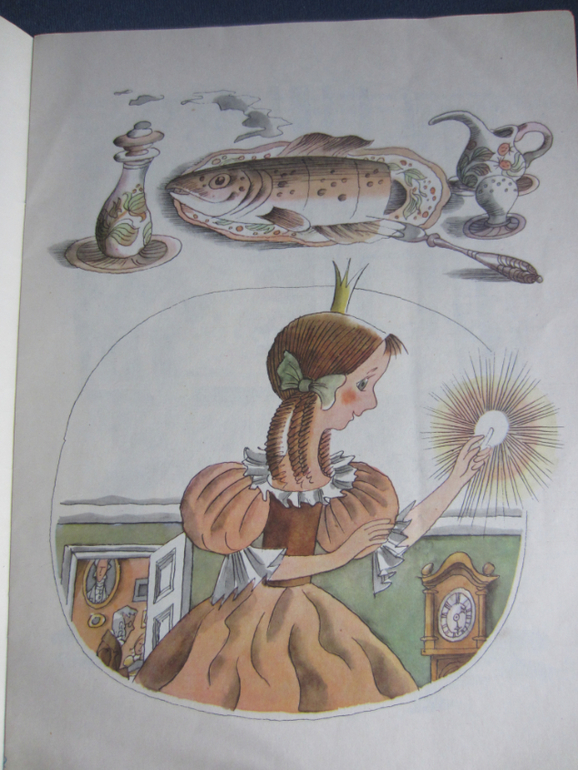 Еще немного букинистических ценностей.