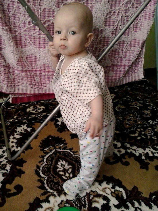 Встает, падает и снова на те же грабли...