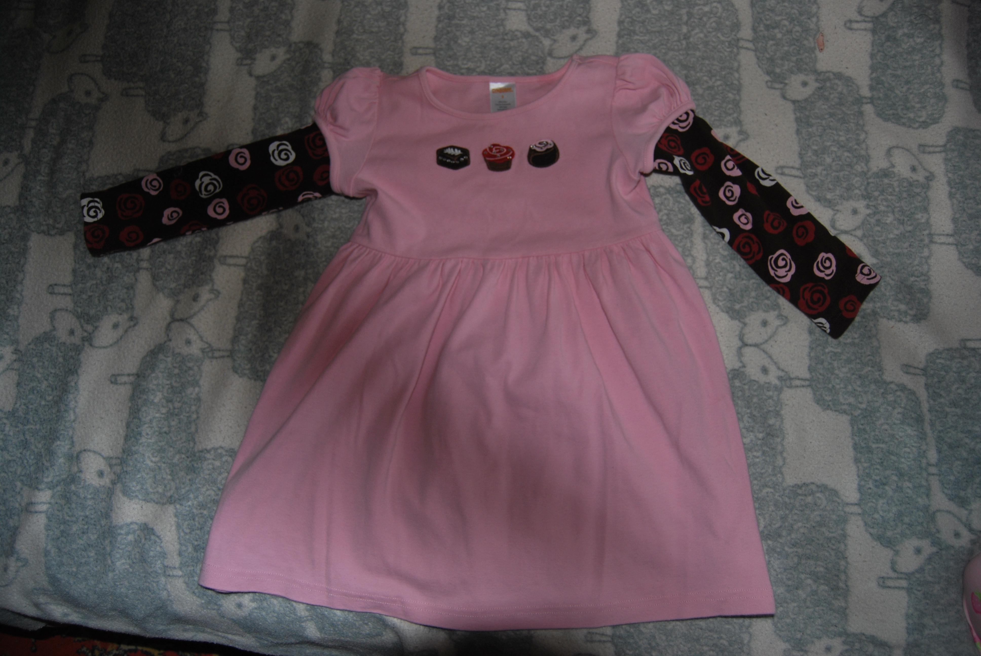 Сарафан и платье Gymboree, р-р 3Т, 500р,  м.Октябрьское поле