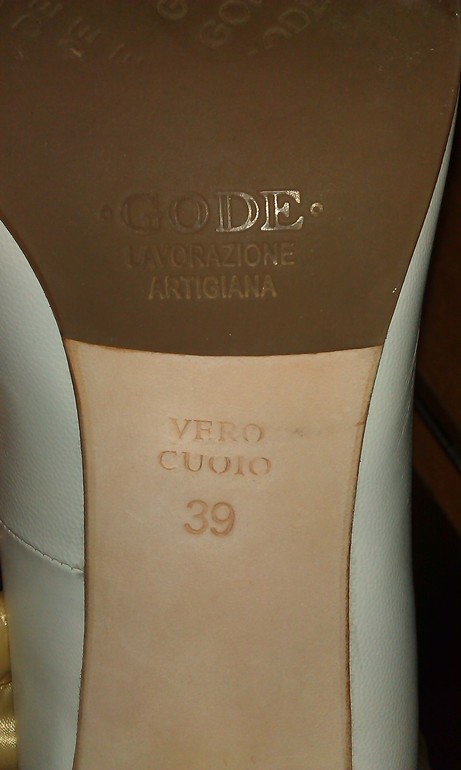 Туфли белые GODE