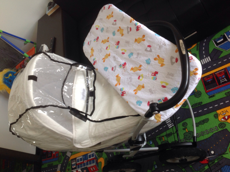 Коляска-люлька Peg-perego Culla-auto (цвет Latte) имитация кожи