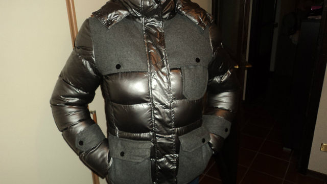 распродаю остатки курток MONCLER COLMAR 3500РУБ
