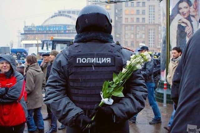 Время улыбнуться.