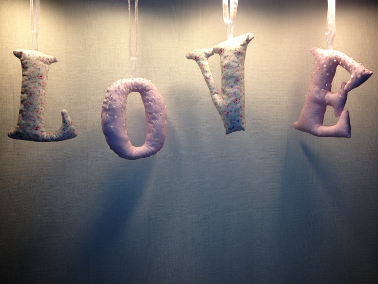 "LOVE"