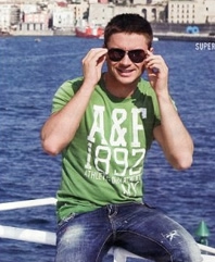Знаменитости выбирают Abercrombie & Fitch!
