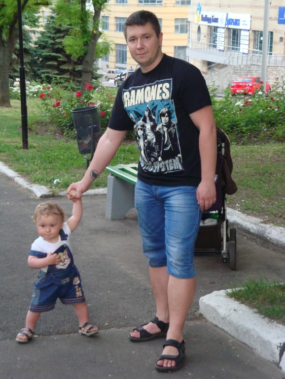 Вечерняя прогулка по аллее Славы