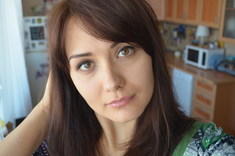 потемнел...после смывки Эстель(((