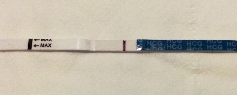 А есть ли беременность??? Полоски не ярчают