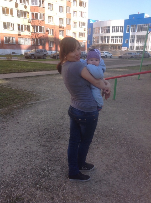 Малолетка мамаша