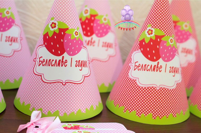 День рождения в клубничном стиле для Белославы)))