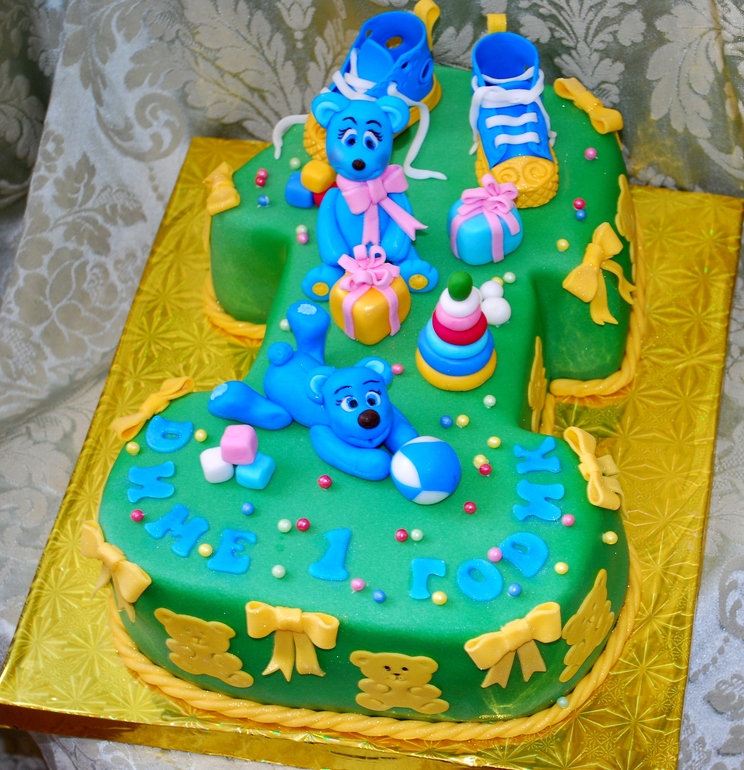 Тортик единичка. Первая!