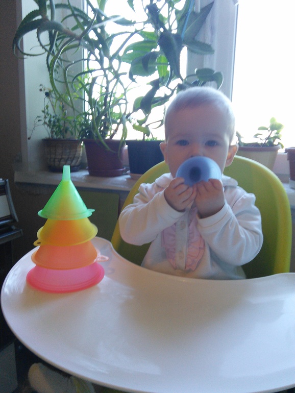 Стульчик для кормления на перспективу