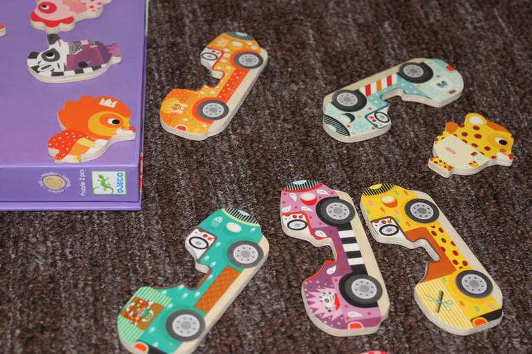 Наши машинки в виде пазлов