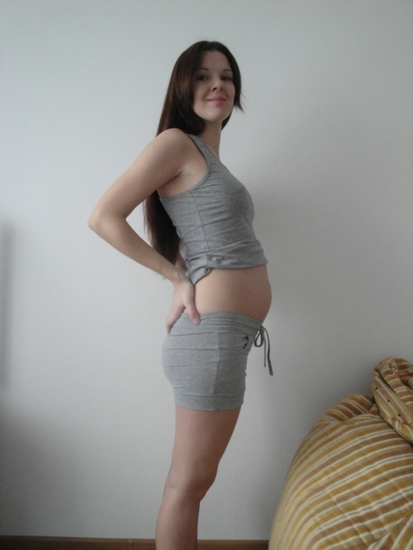 Мой пузик)))