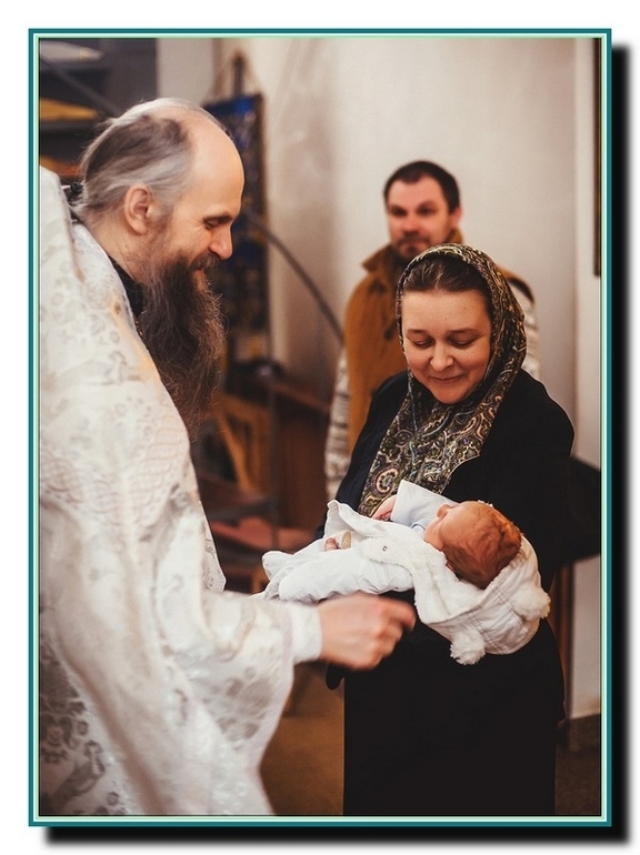 Фотографии крещения Луки