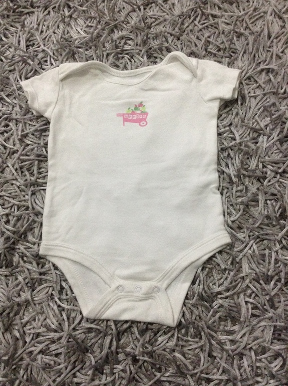 Одежда 0-6 месяцев для девочки