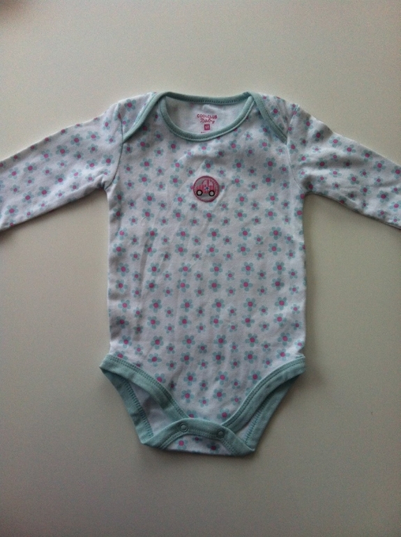 Хвастушки от Варюшки или наши самые первые вещички..:)