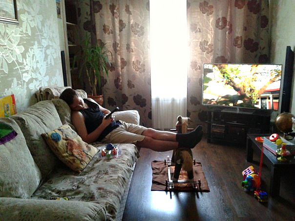 "Хэллоу, общежитие слушает"