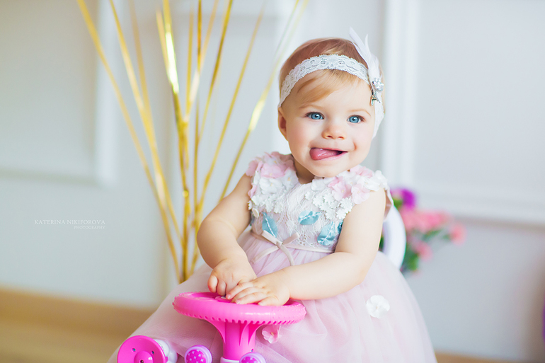 Алисе 1 годик!