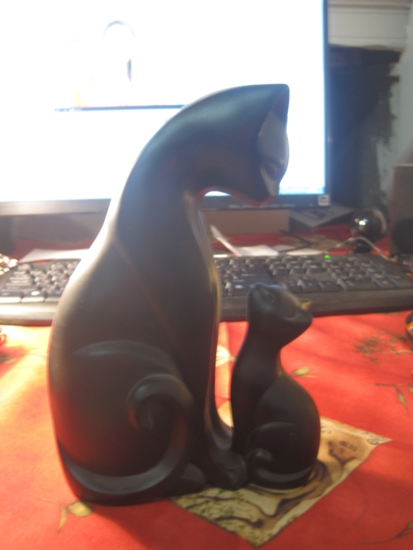 Вот прикупила к этому циклу всяких амулетов)