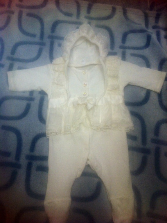 Вещички на выписку в июне! Что выбрать?