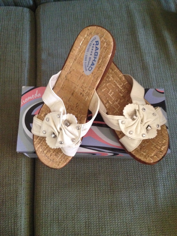 Продам детские вещи и женскую обувь