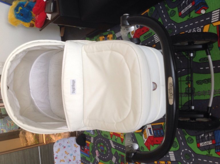 Коляска-люлька Peg-perego Culla-auto (цвет Latte) имитация кожи