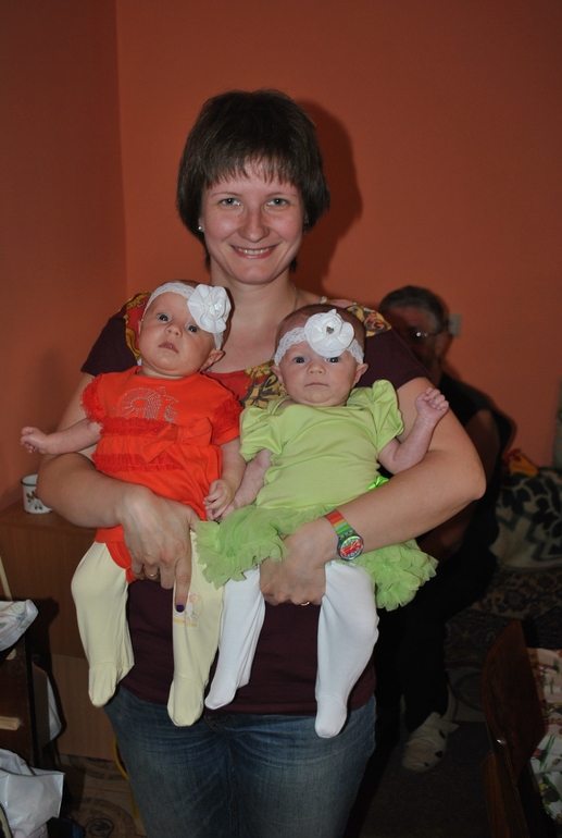 Вот такие дочки, 2 месяца