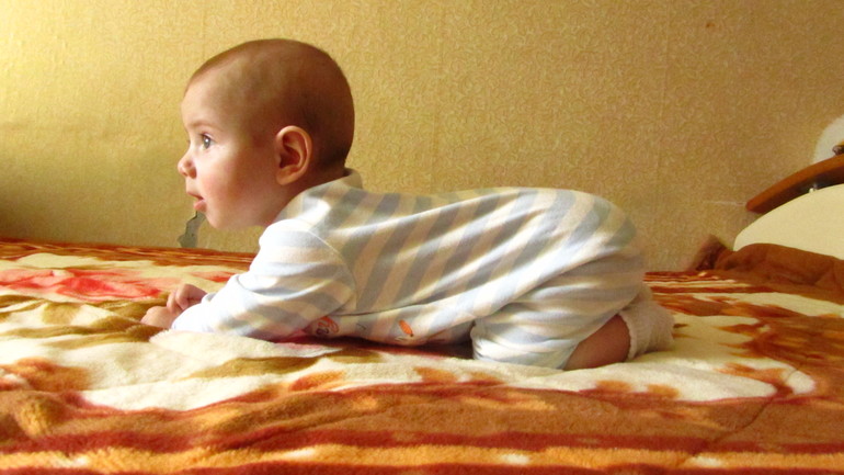 Почти 7 месяцев Дмитрию.