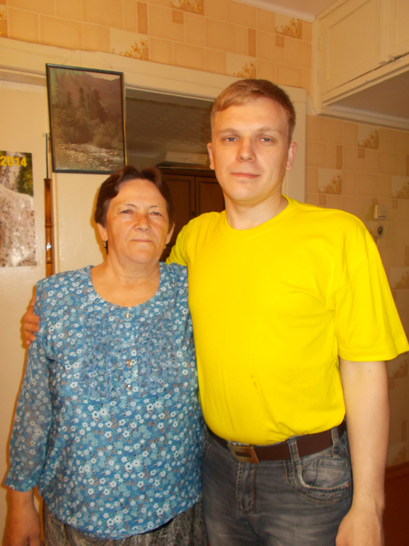 На юбилее свекрови)