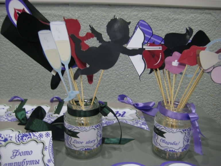 оформление свадебной фотозоны.