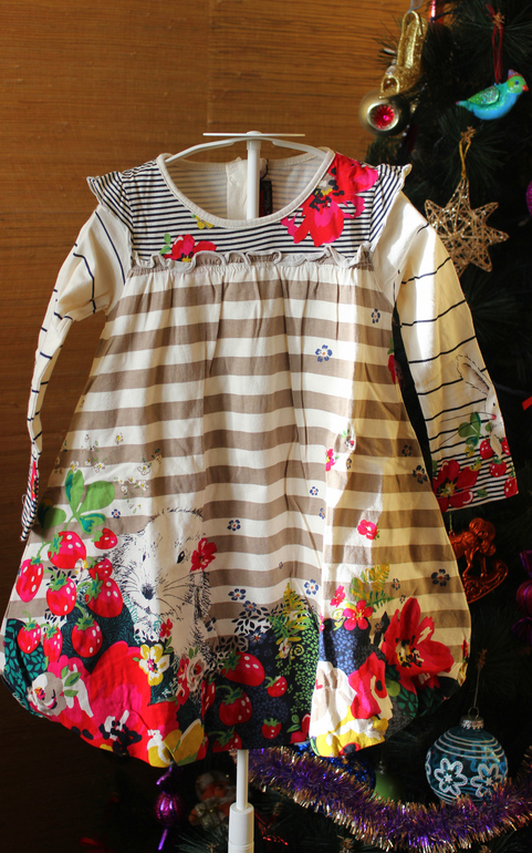 Французские платья Cotimini . Цена 1500р.