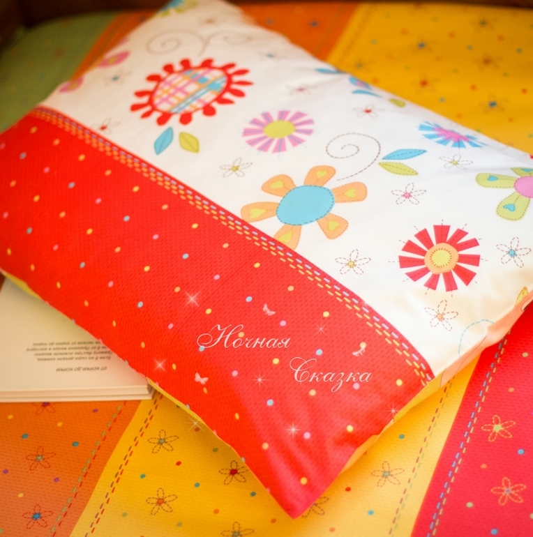 Комплект в кроватку детское постельное белье "Друзья"