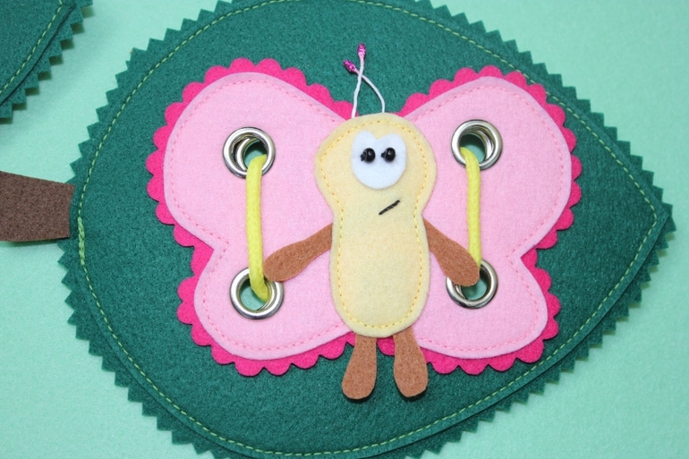 Маленькие шнуровки.