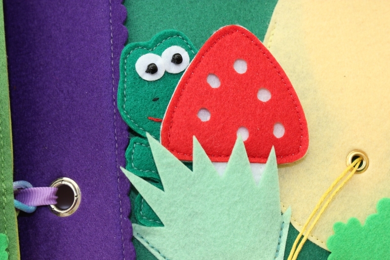 Развивающая книжка.