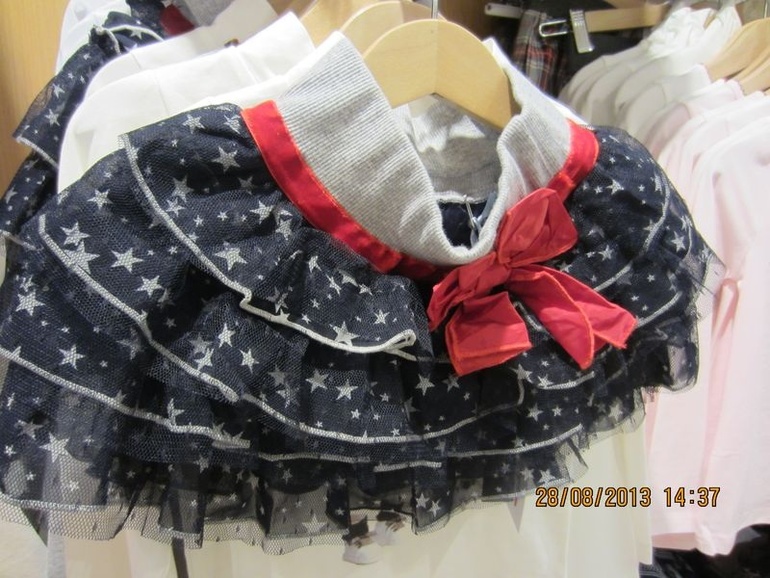 Очень хочу купить такую юбку De Salitto размер 80-100. Может у кого нибудь есть?