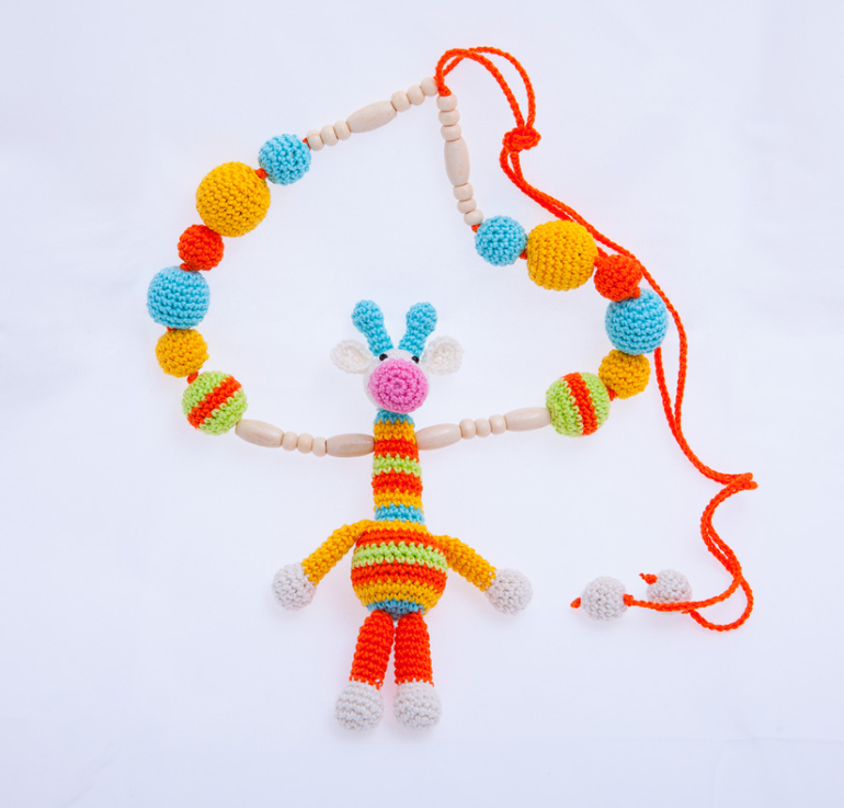 Яркие слингобусы.