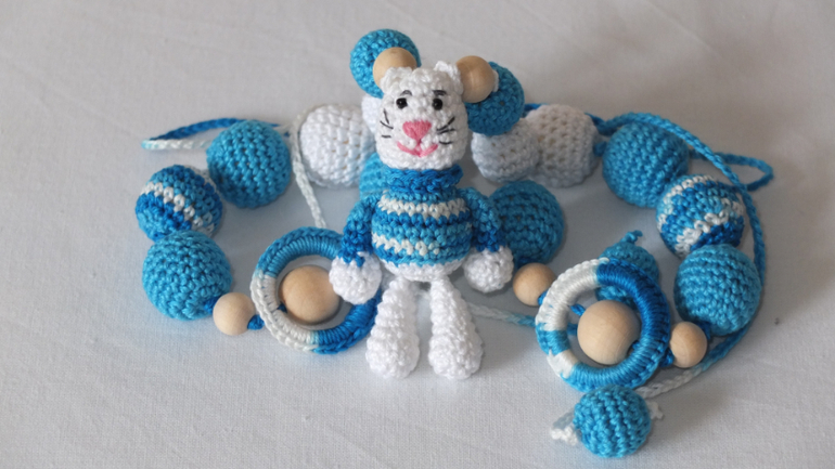 Яркие слингобусы.