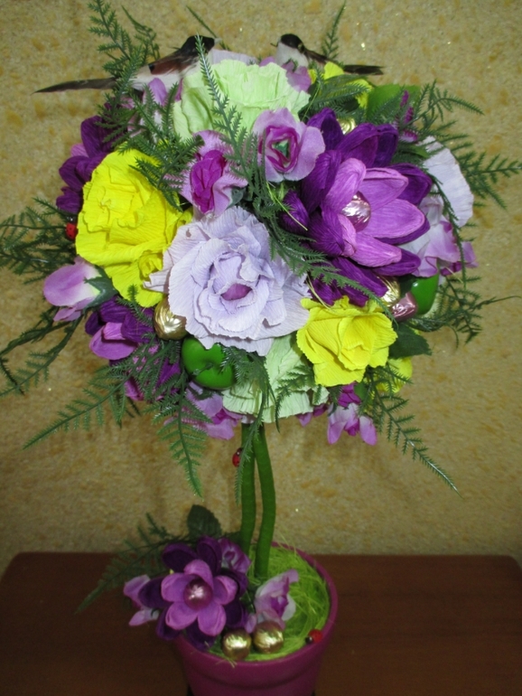 Вырастила первое деревце.