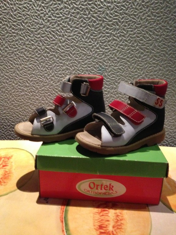 Босоножки  Ortek