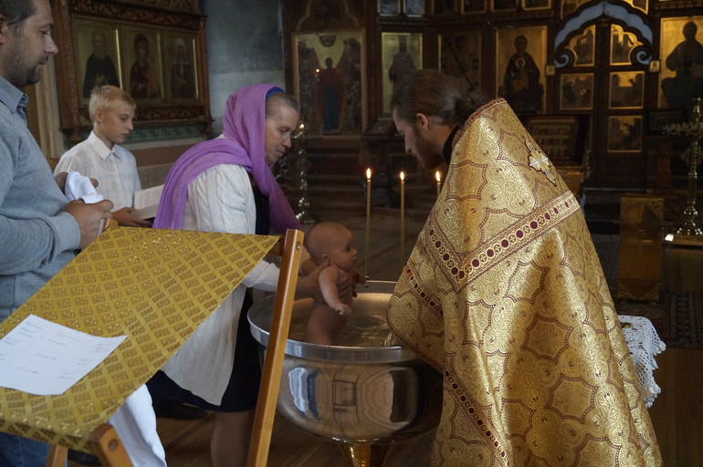 Покрестились наконец!