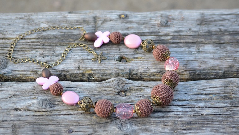 Несколько бус в этностиле