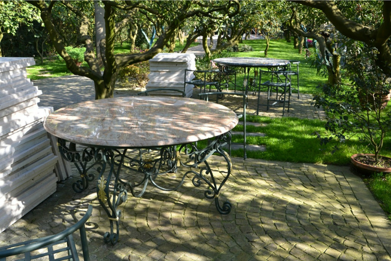 Стройка полным ходом)