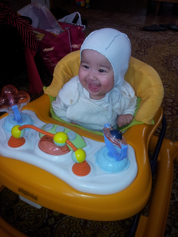 Спасибо Екатерине  за ходунки и вещи мы дочкой просто в восторге!