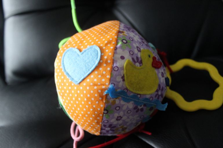 Мячик-шуршунчик